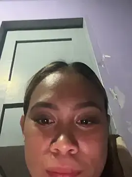Imyourpinay  live sex cam