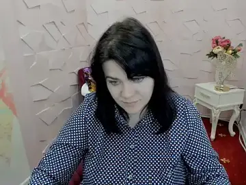 Julia_reeves  live sex cam