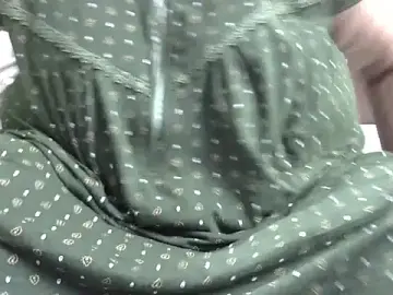 Kavya_XX  live sex cam