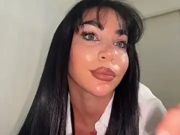 KendraLuxe  live sex cam