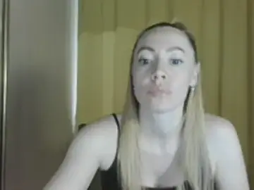 LensyTourels  live sex cam