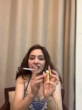 Lilywant  live sex cam