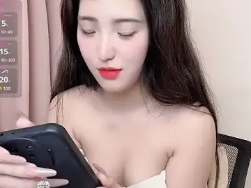 MeiMei-JiaJia  live sex cam