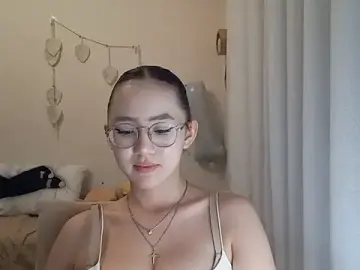 SolvedGlobe  live sex cam