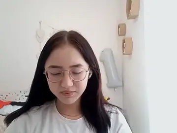 SolvedGlobe  live sex cam