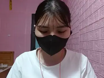 ThuyTien279  live sex cam