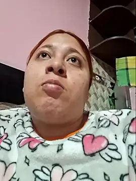 Venuuuslate  live sex cam