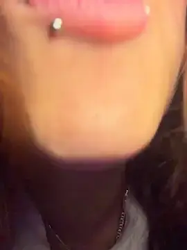 _Susuky_Velvet_  live sex cam