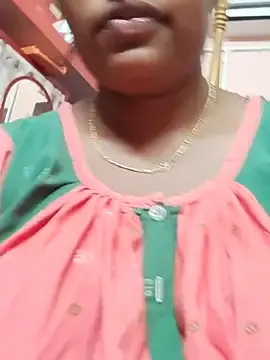 Aartibaby4u  live sex cam