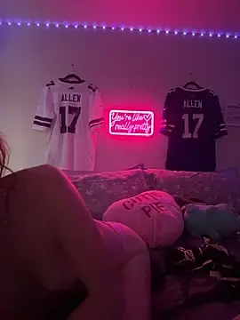 Babygingerboo  live sex cam