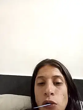 Rattona99  live sex cam