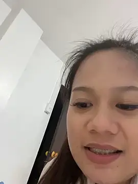 Velvetveloura  live sex cam