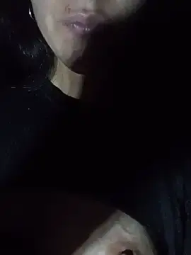 Camilitah  live sex cam