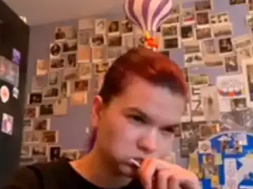 DarylLarrow  live sex cam