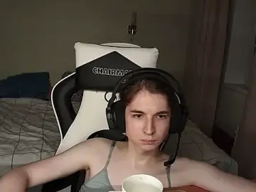 InnaDark  live sex cam