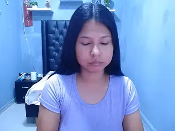 Letty_Plugxo  live sex cam