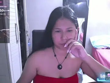 Letty_Plugxo  live sex cam