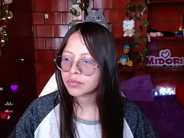 MidoriQuiinn  live sex cam