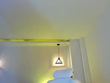 Nathaly-sky  live sex cam