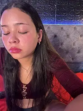 Paloma__LS  live sex cam
