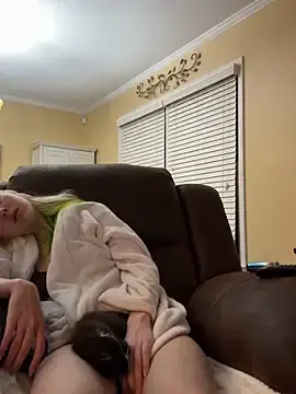 Rainsworld420  live sex cam