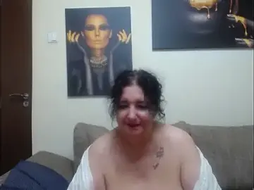 Maturekorine  live sex cam