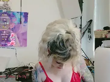 Meganluv69  live sex cam