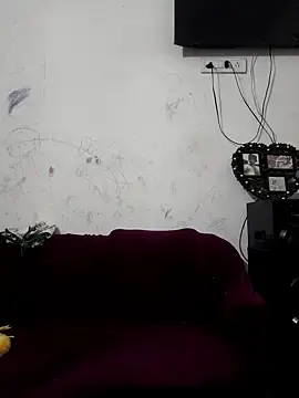 Sexy_shivani_  live sex cam