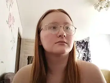 AnikaLipps  live sex cam