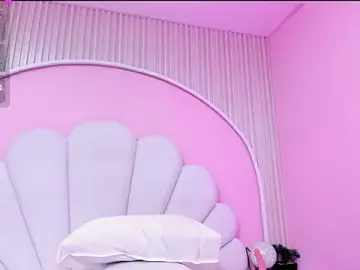 Ivy_petit  live sex cam