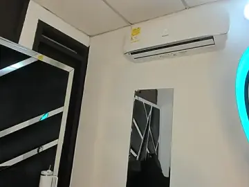 Rubyxht  live sex cam