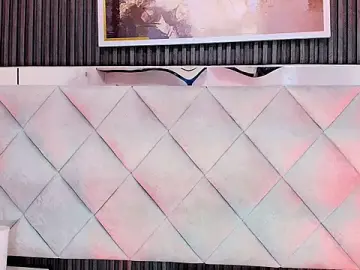 Sara_Chanel_  live sex cam
