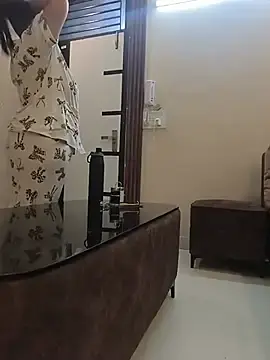SoniyaKhann  live sex cam