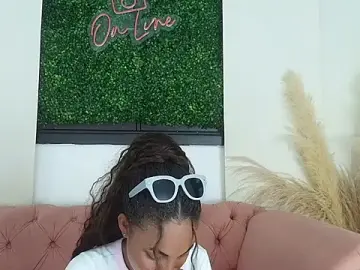 Kristyl_paez  live sex cam