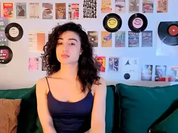 Maya_Rogerss  live sex cam