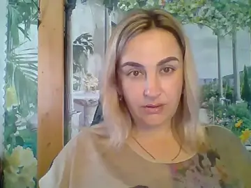 Rinayaii  live sex cam