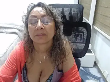 Jesy_hot  live sex cam