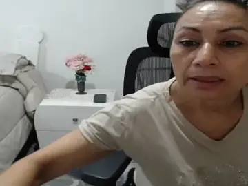 Jesy_hot  live sex cam