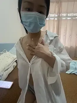 Tuuann  live sex cam