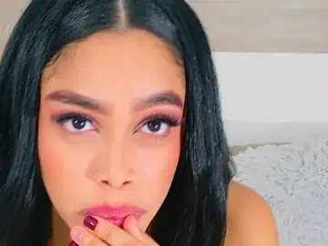 DanielaMorgans  live sex cam