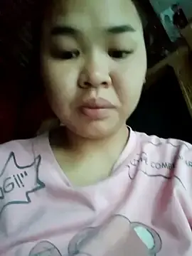 Jyllyy  live sex cam