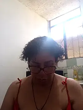 Pupi-Lanegra  live sex cam