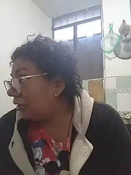 Pupi-Lanegra  live sex cam