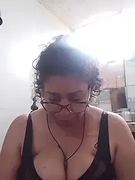 Pupi-Lanegra  live sex cam