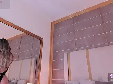 Laurencarter1  live sex cam