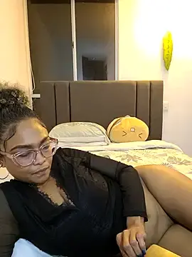 BiiancaEstradaa  live sex cam