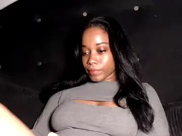 Cattaleen  live sex cam