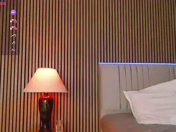 Halie_May  live sex cam