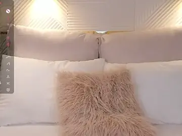 LianaFord  live sex cam