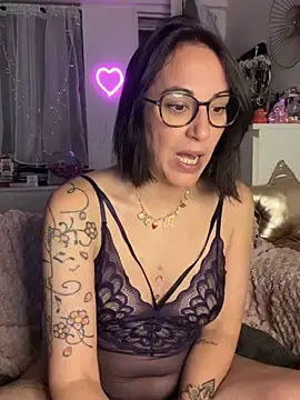 MarahDesbois  live sex cam